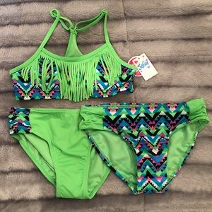 Brand new Justice swimsuit!!!💚💚